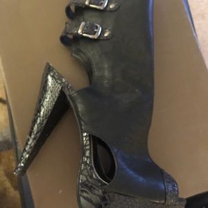 Bebe Mandy Gladiator heels